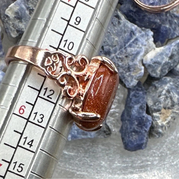Sunstone Victorian rose gold ring/manifesting confidence in the future - Picture 2 of 6